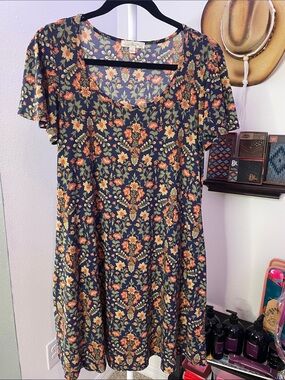 nine britton Navy Floral Midi Dress with Pockets. Made in the USA